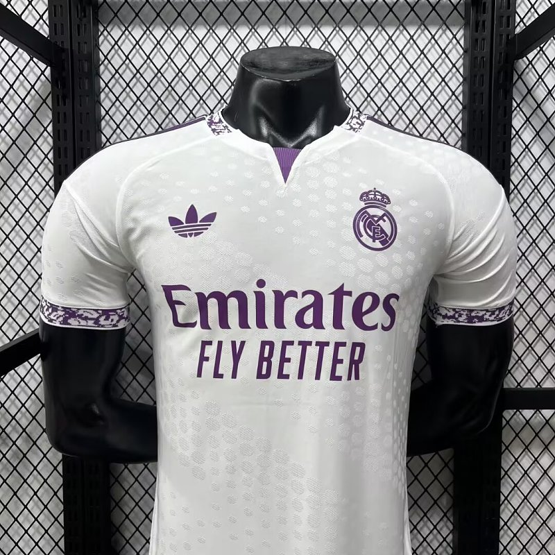 Real Madrid Local Versión Jugador (Blanca) 8