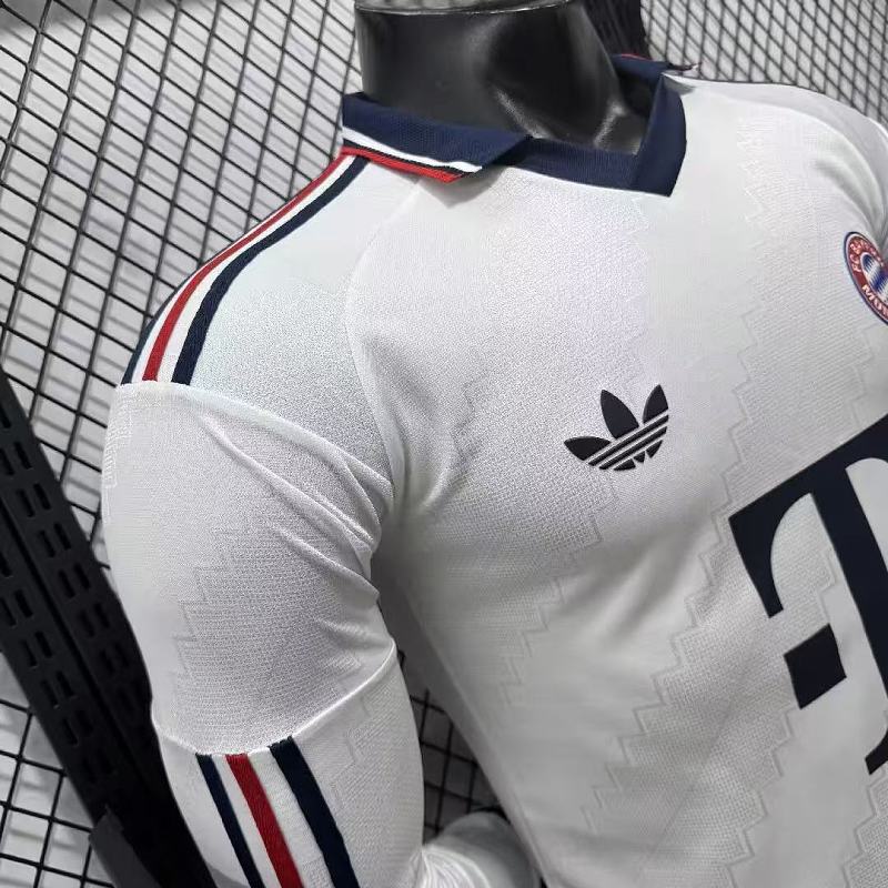 Bayern Munich Visitante Versión Jugador 2026/27 (Blanca, Manga Larga) 5