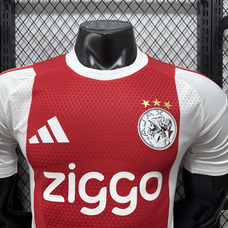 Ajax Local Versión Jugador 2026/27 (Roja) 11
