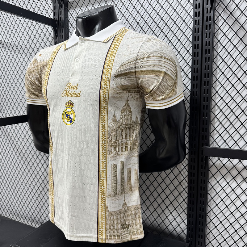 Real Madrid Edición Especial Versión Jugador 2026 (Blanca) 4