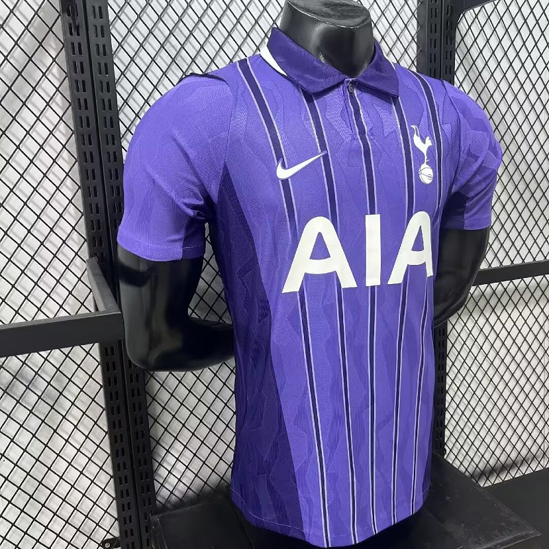 Tottenham Hotspur Tercera Versión Jugador 2026/27 (Morada) 5