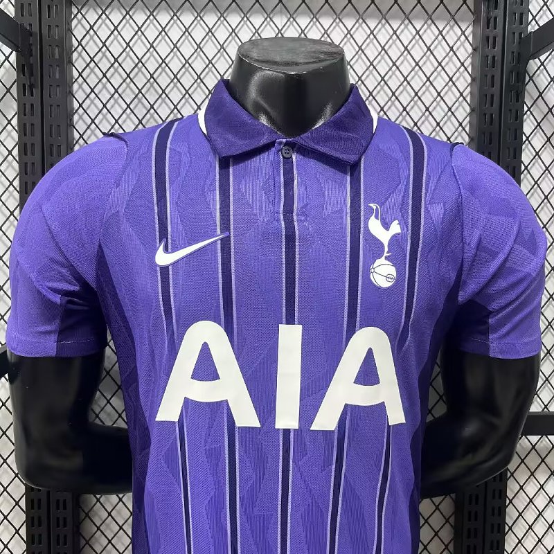 Tottenham Hotspur Tercera Versión Jugador 2026/27 (Morada) 8