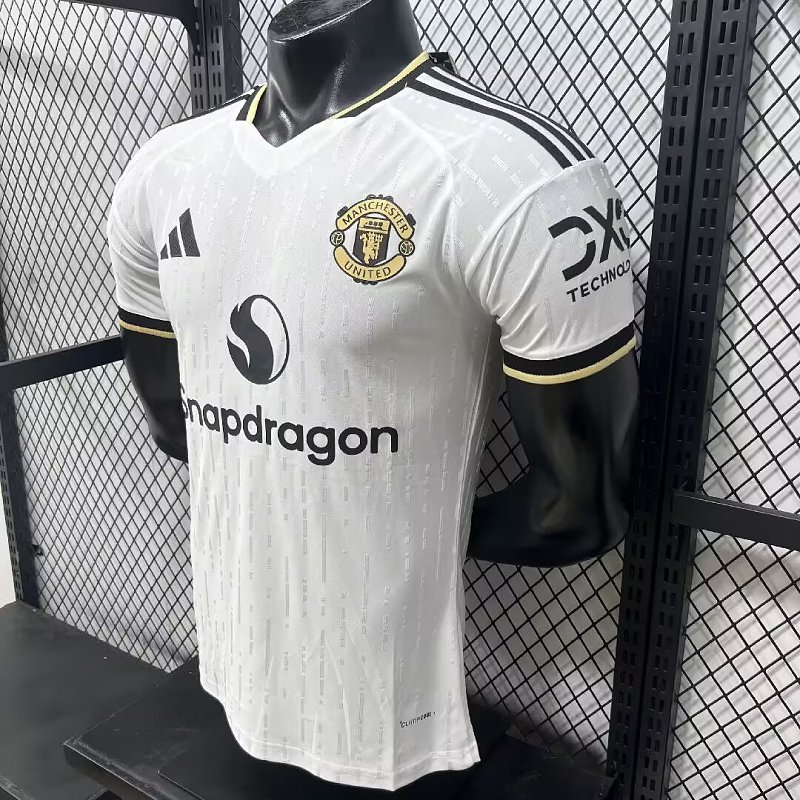 Manchester United Edición Especial Versión Jugador 2026 (Blanca) 4
