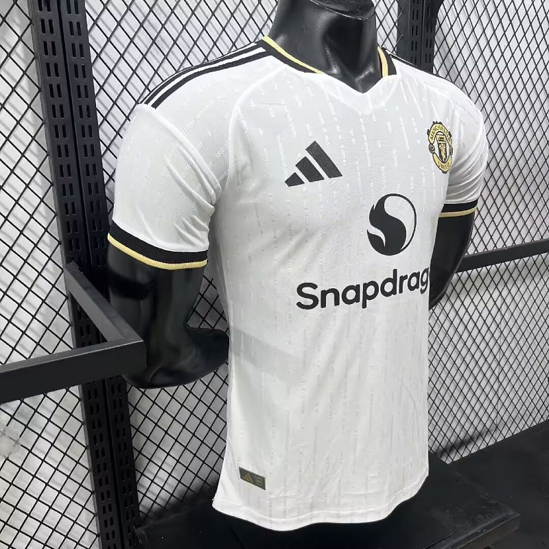 Manchester United Edición Especial Versión Jugador 2026 (Blanca) 5