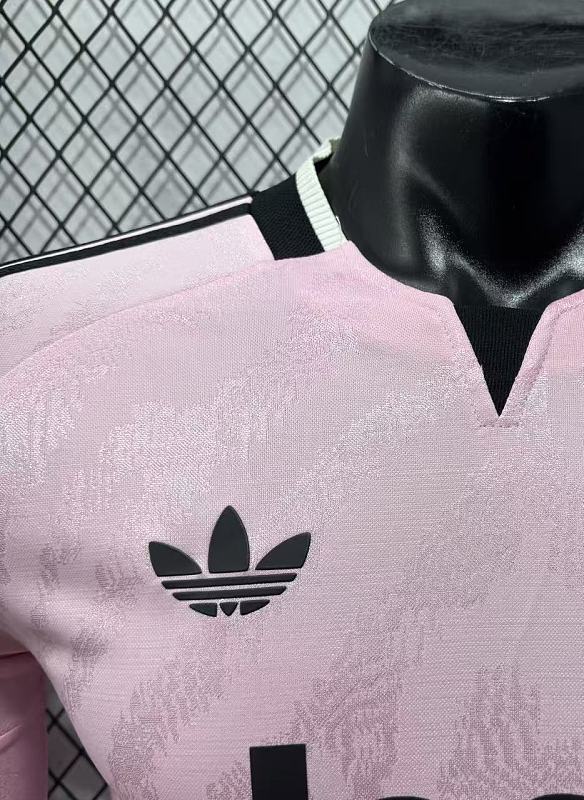 Juventus Visitante Versión Jugador 2026/27 (Rosa, Manga Larga) 9