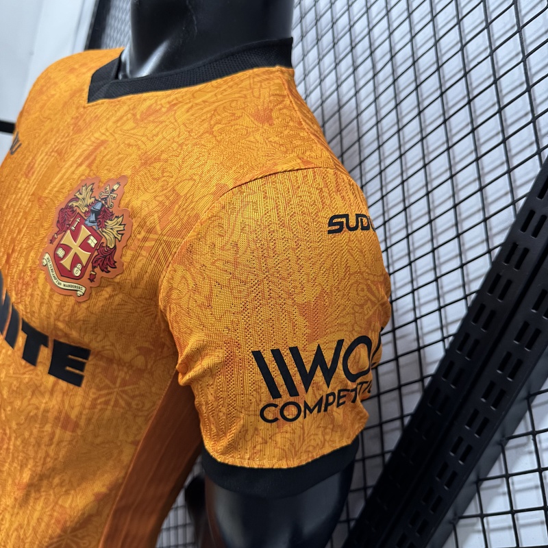 Wolverhampton Local Versión Jugador 2026/27 (Naranja) 4