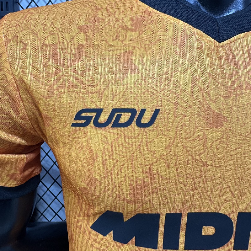 Wolverhampton Local Versión Jugador 2026/27 (Naranja) 9