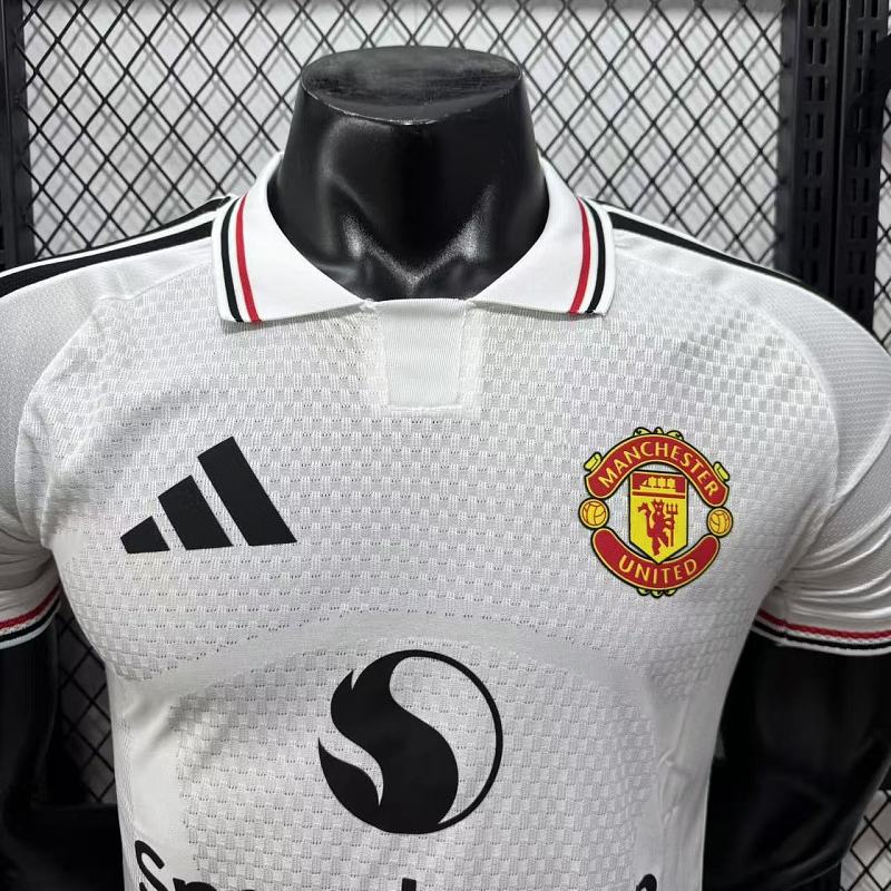Manchester United Edición Especial Versión Jugador (Blanca) 9