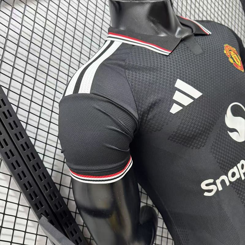 Manchester United Edición Especial Versión Jugador (Negra) 5