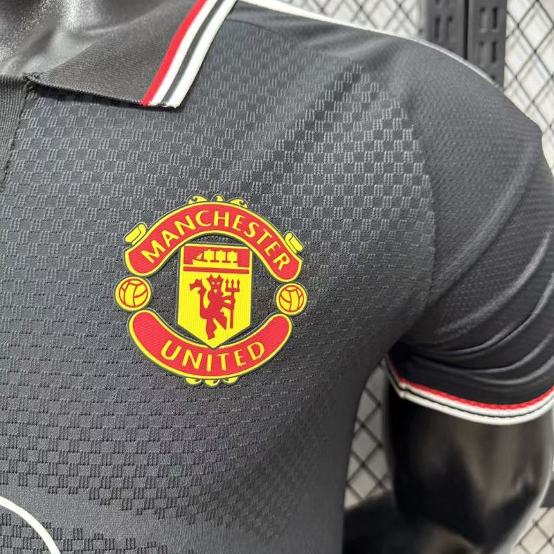 Manchester United Edición Especial Versión Jugador (Negra) 8