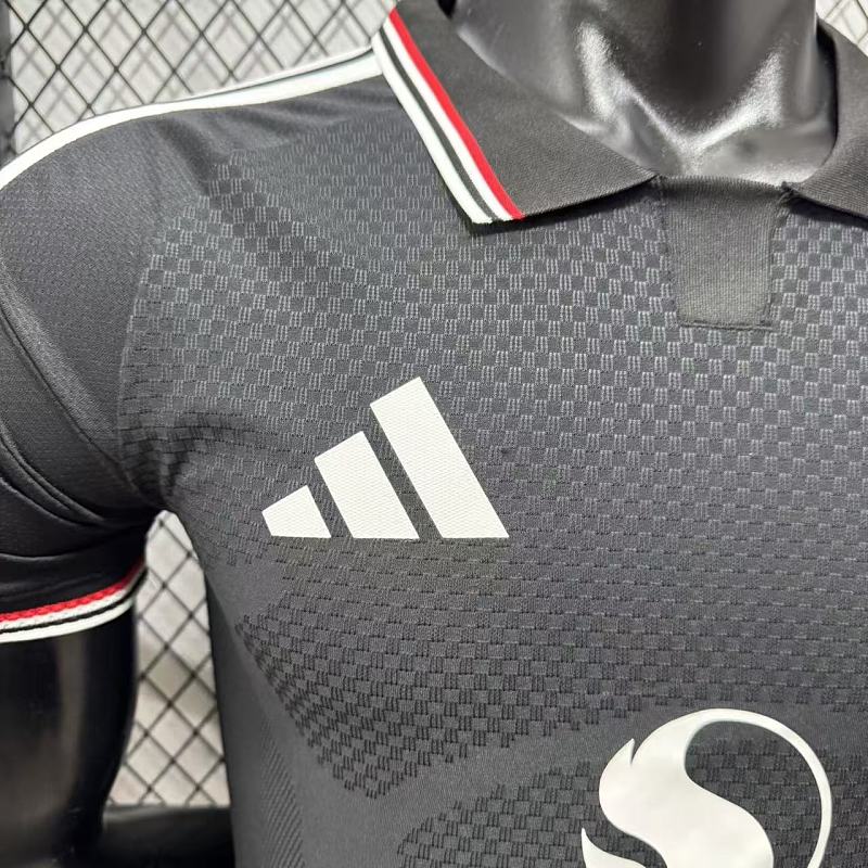 Manchester United Edición Especial Versión Jugador (Negra) 9