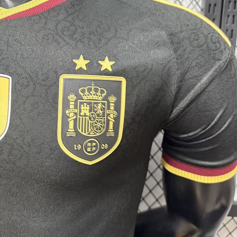 España Local Versión Jugador 2026 (Negra) 8