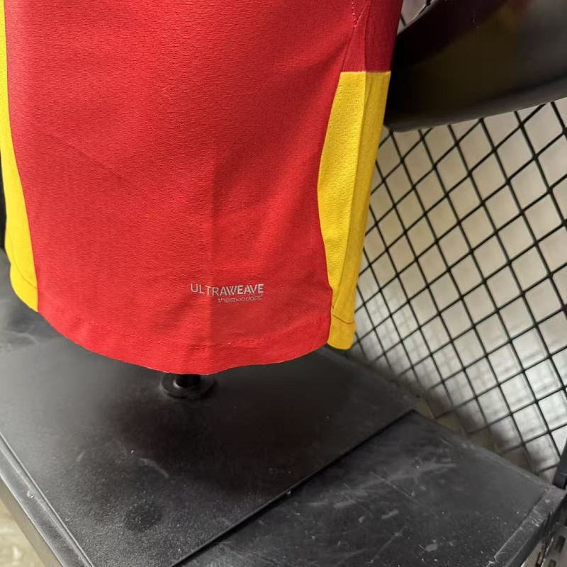 Galatasaray Local Versión Jugador 2026/27 (Roja) 3