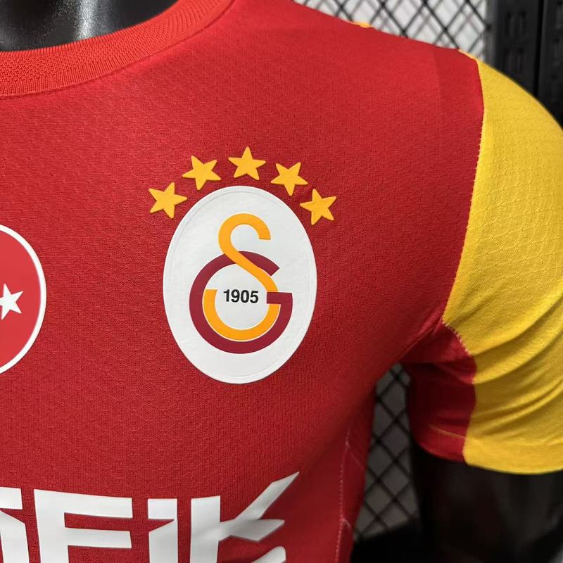 Galatasaray Local Versión Jugador 2026/27 (Roja) 9