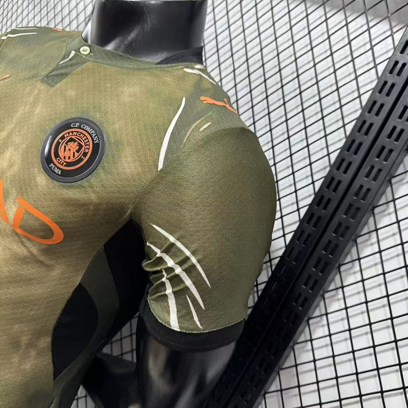 Manchester City Cuarta Versión Jugador 2026/27 (Verde) 4