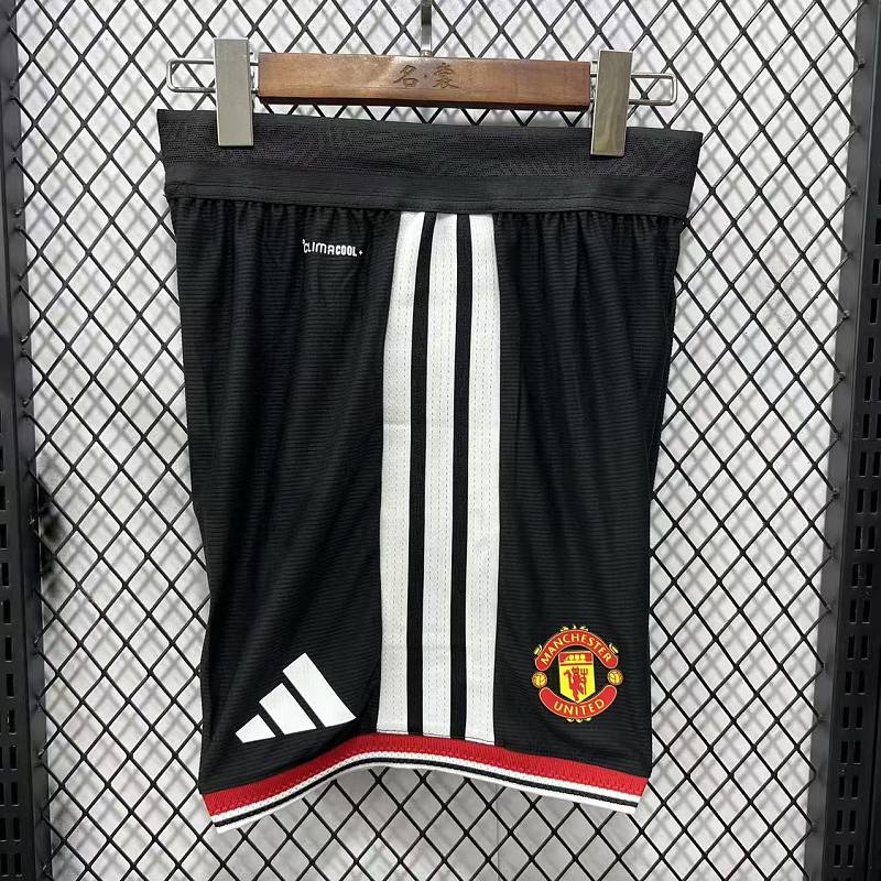 Manchester United Short Local Versión Jugador 2026/27 (Negro) 3