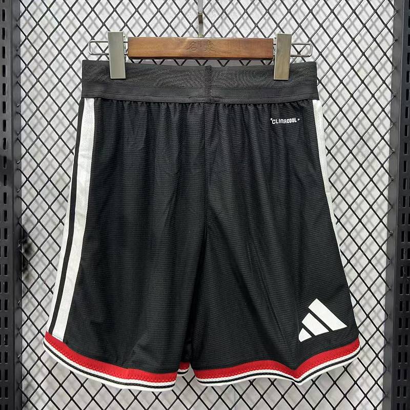 Manchester United Short Local Versión Jugador 2026/27 (Negro) 6