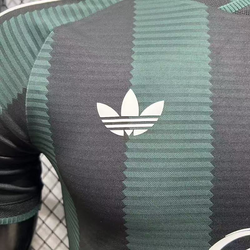 Celtic Visitante Versión Jugador 2026/27 (Verde) 7