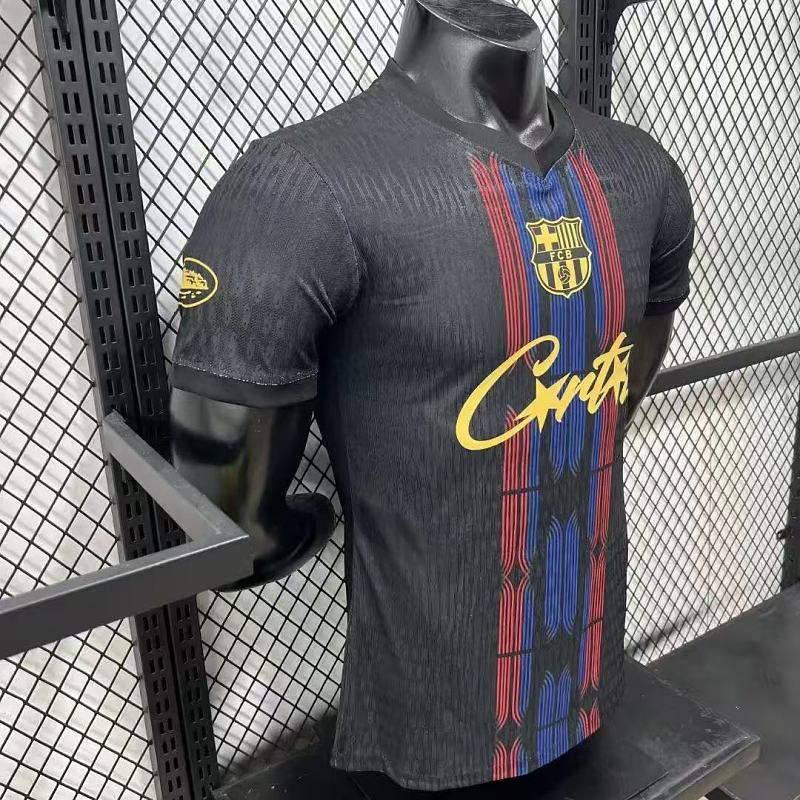FC Barcelona Edición Especial Versión Jugador 2026/27 (Negra) 8