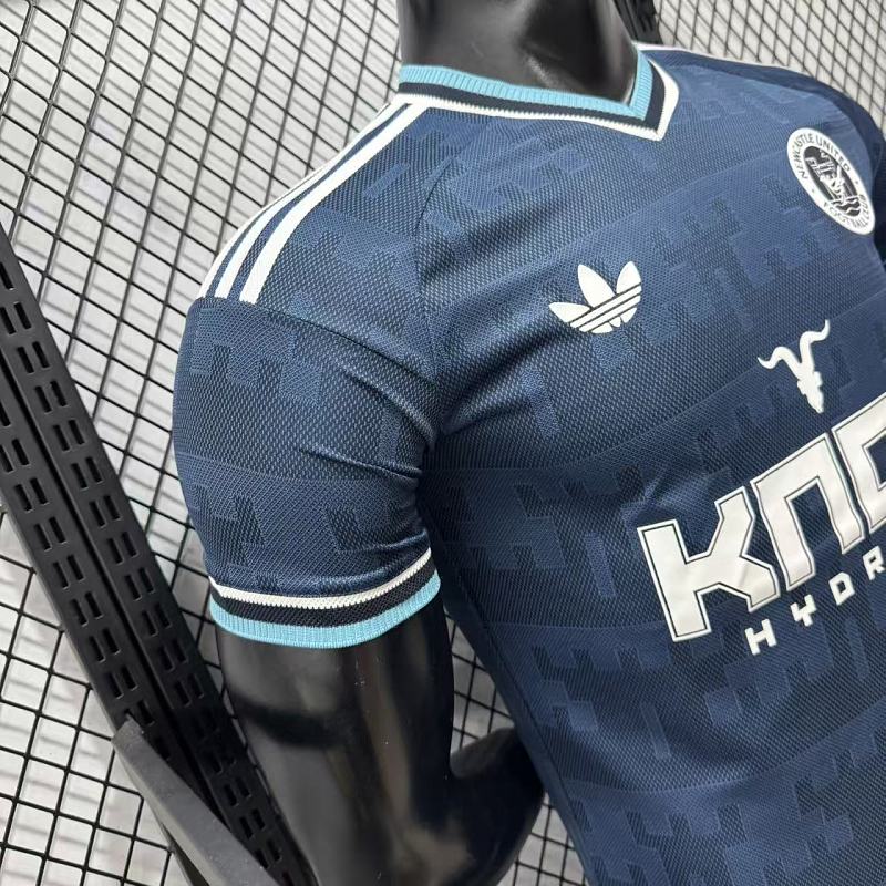 Newcastle United Visitante Versión Jugador 2026/27 (Azul Marino) 5