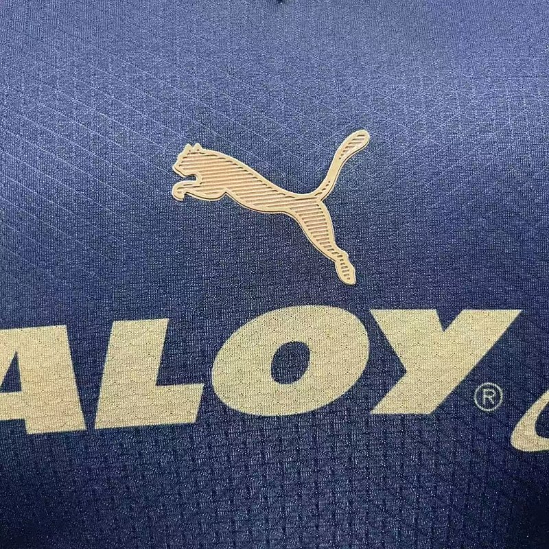 Pumas UNAM Visitante Versión Jugador 2026/27 (Azul Marino, Manga Larga) 4