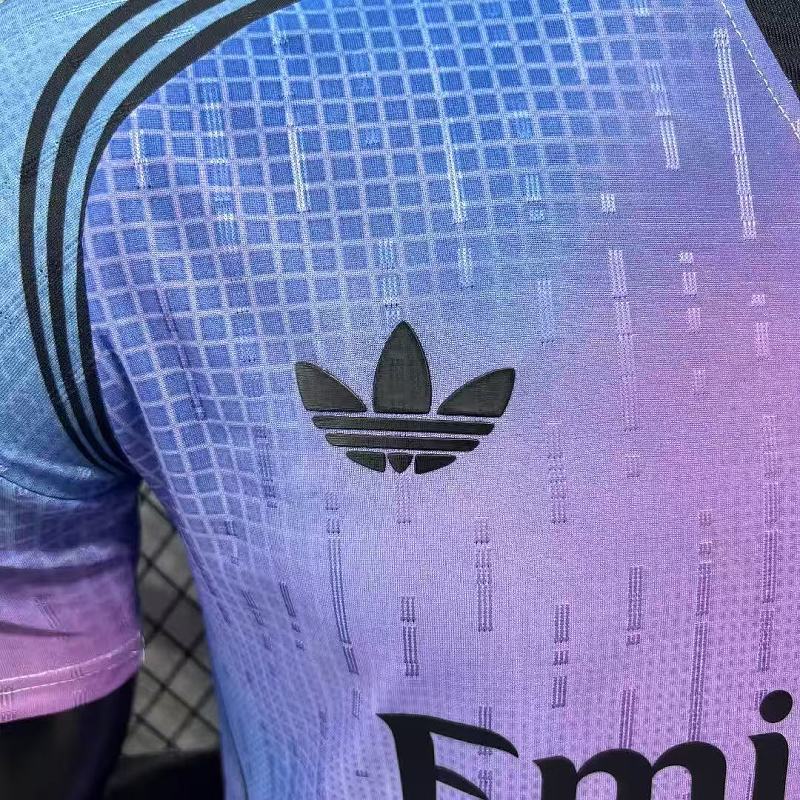 Real Madrid Edición Especial Versión Jugador 2026/27 (Azul) 6